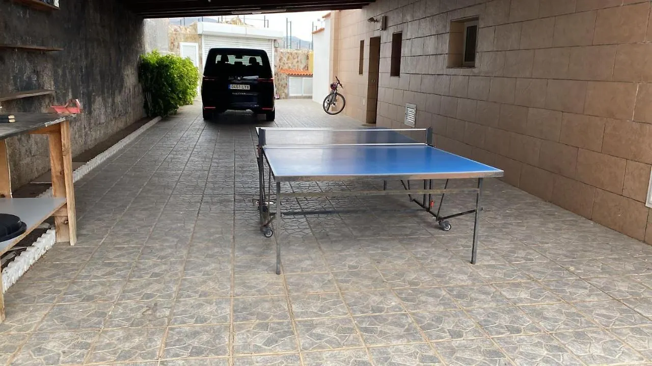 Estupendo Chalet En Candelaria Con Piscina Feriehus
